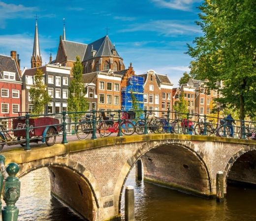 Hire in Netherlands